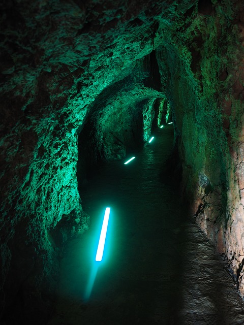Fluoreszierender Tunnel